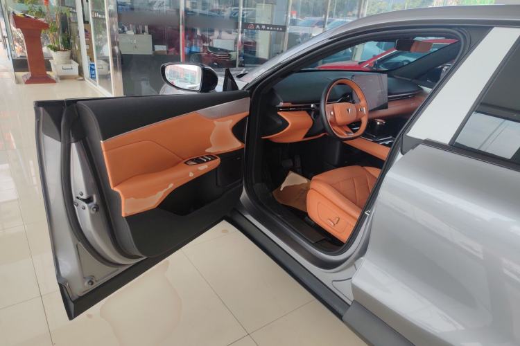 Used  S05 2024 510 Plus Pure Electric Version
