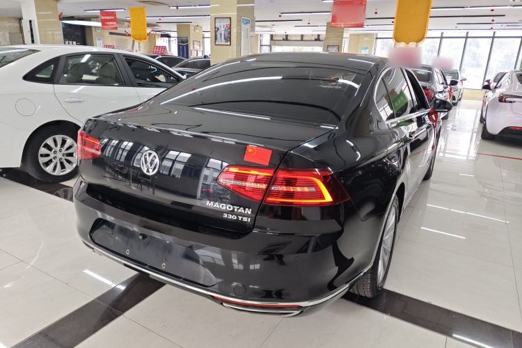 Used Volkswagen Magotan 2019 330TSI DSG Leading Model China VI Standard
