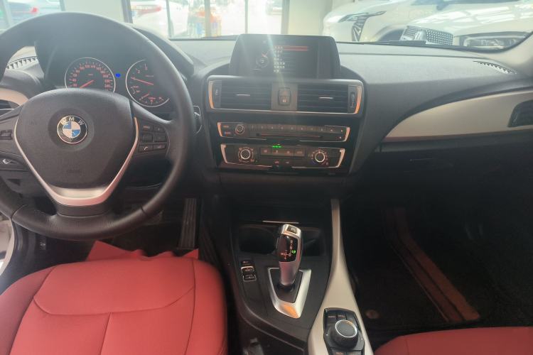 Used BMW 2 Series (Import) 2017 220i Leading Model
