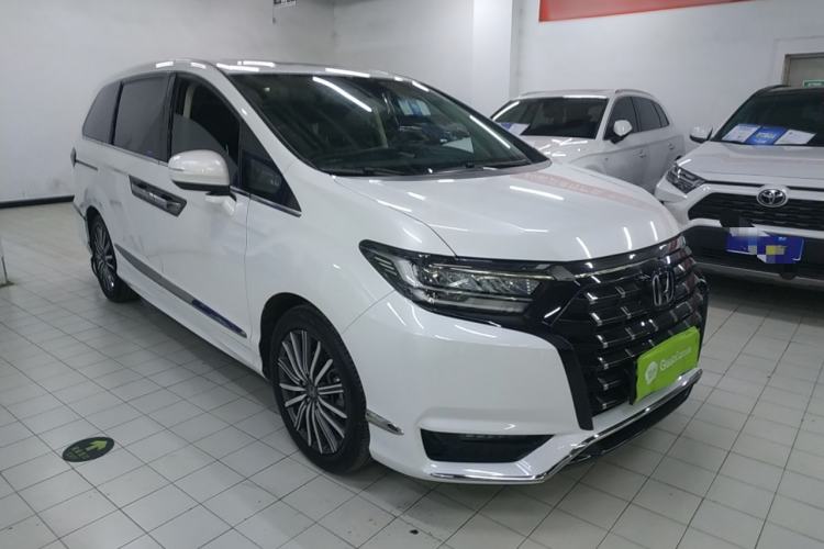 Used Honda Elysion 2022 2.0L eHEV Luxury First Edition
