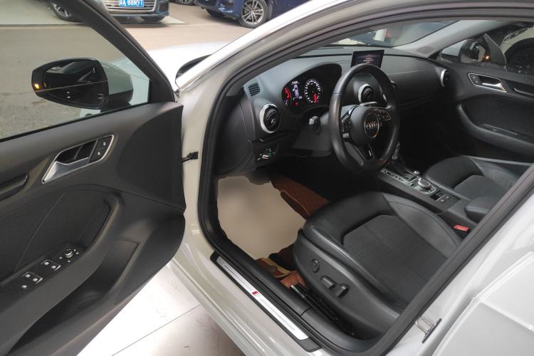 Used Audi A3 2018 30th Anniversary Edition Sportback 35 TFSI Fashion Model