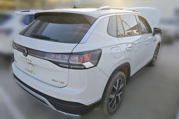 Used Volkswagen Tayron 2023 300TSI Two-Wheel-Drive Luxury Plus Advanced Edition