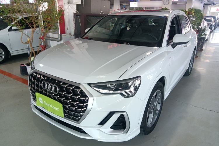 Used Audi Q3 2024 35 TFSI Ambition Dynamic Edition