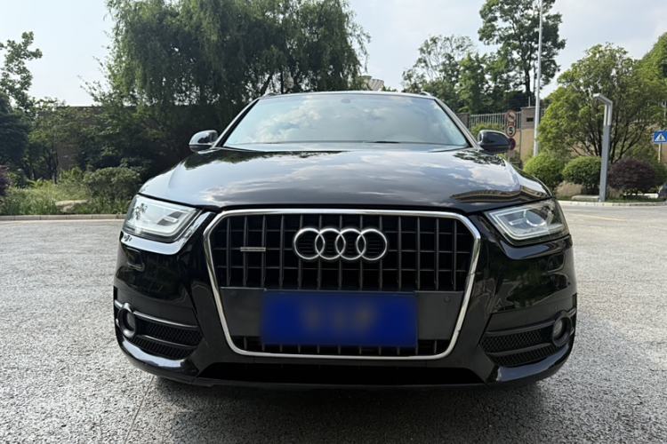 Used Audi Q3 2013 35 TFSI quattro Luxury Model
