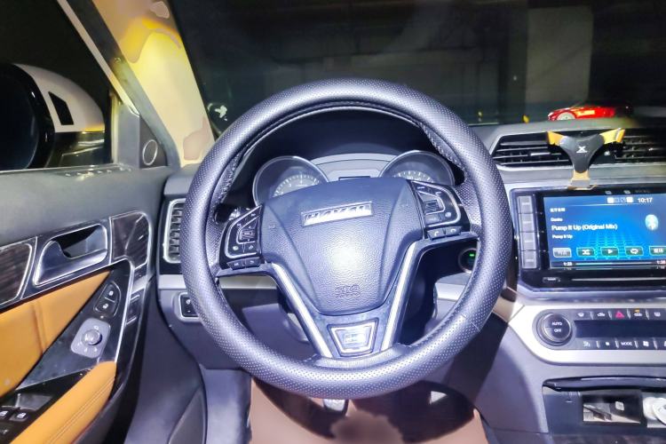 Used Haval H6 Coupe 2015 Blue Label 2.0T Manual Two-Wheel-Drive Elite Model
