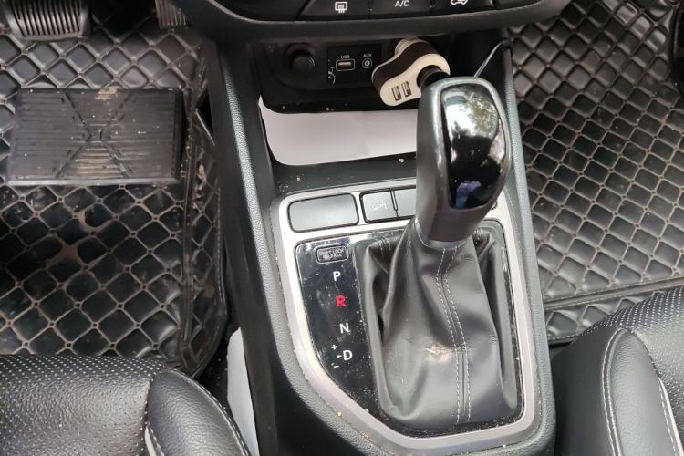 Used Hyundai ix25 2015 1.6L Automatic Two-Wheel Drive Smart GLS Trim