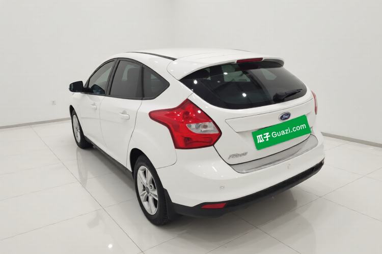 Used Ford Focus 2012 Hatchback 1.6L Automatic Fashion Edition
