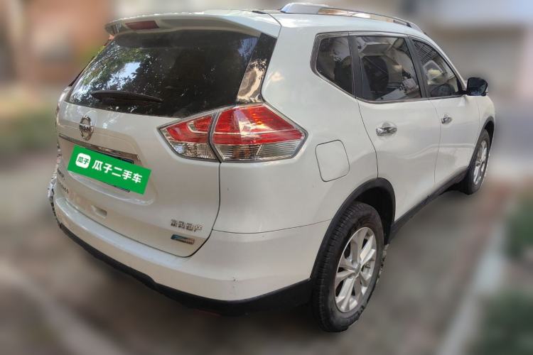 Used Nissan X-Trail 2014 2.5L CVT Luxury Edition 4WD
