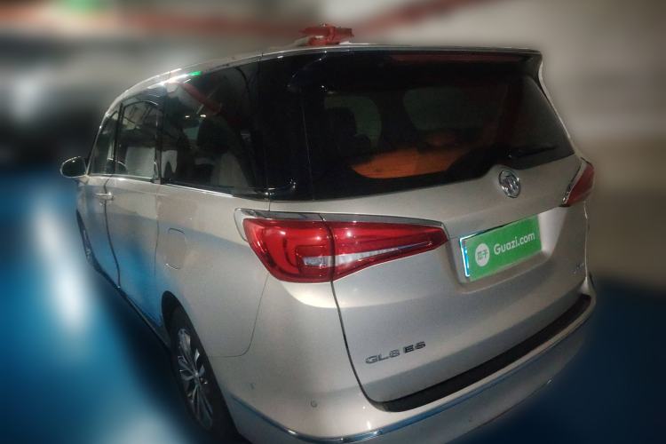 Used Buick GL8 2017 ES 28T Flagship Model China V Standard
