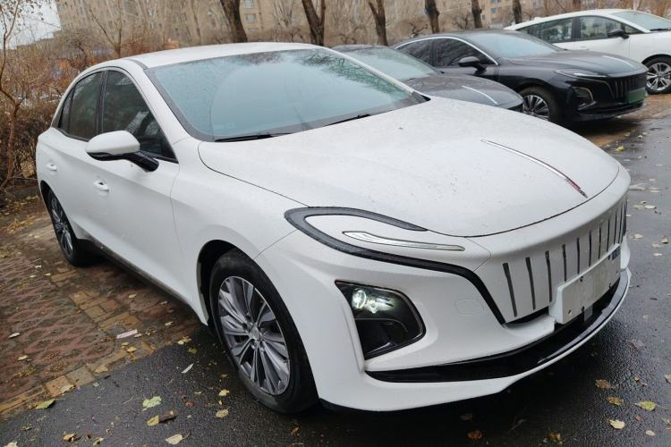 Used Hongqi E-QM5 2023 620km PLUS
