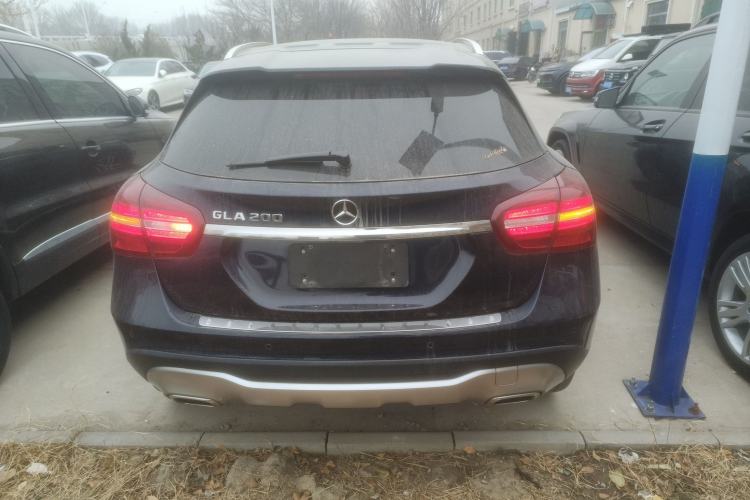 Used Mercedes-Benz GLA 2017 GLA 200 Fashion Model
