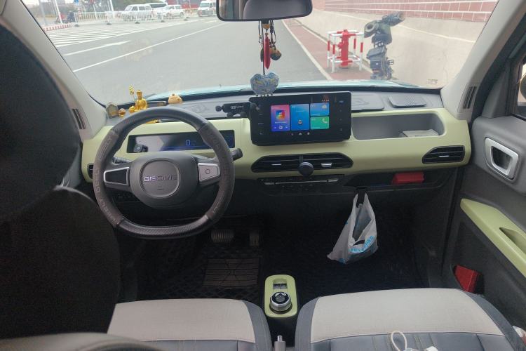 Used Geely Galaxy Panda 2023 Panda Mini 200km Endurance Bear