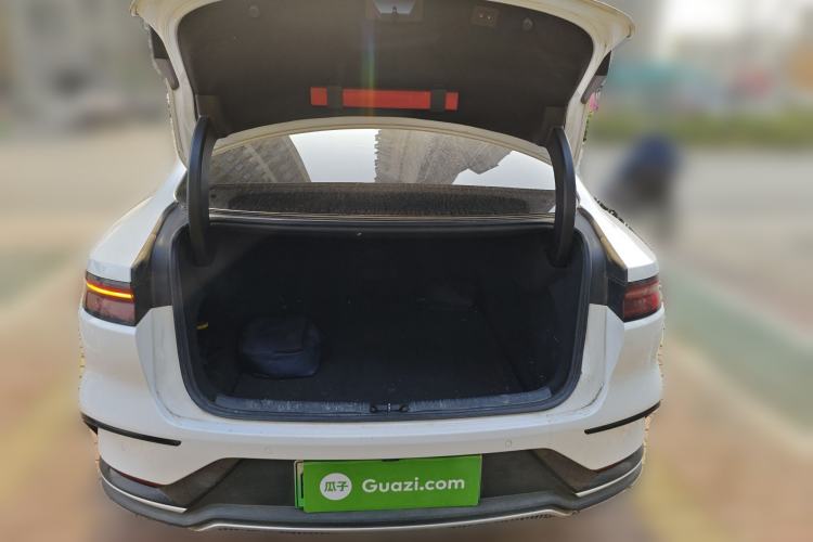 Used BYD Han 2022 DM-i 121KM Prestige Model