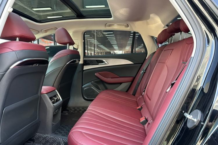 Used Hongqi H5 2024 2.0T Automatic Smart Connect Flagship Edition