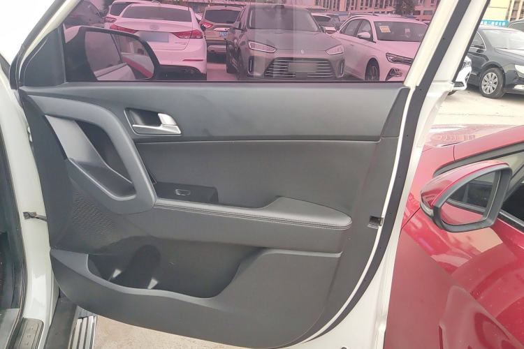 Used Hyundai ix25 2015 1.6L Automatic Two-Wheel Drive Smart GLS Trim
