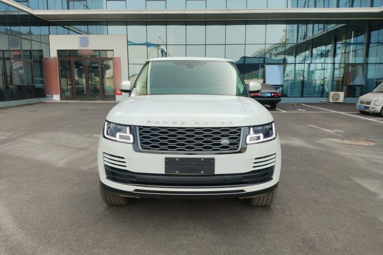 Used Land Rover Range Rover 2022 3.0 L6 360 PS Grand Edition