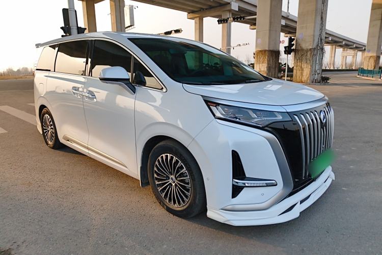 Used Denza D9 2022 EV 600 Four-Wheel Drive Flagship Model