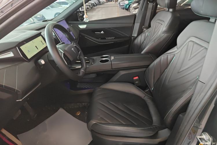 Used  SL03 2025 Range-Extended Elite Version