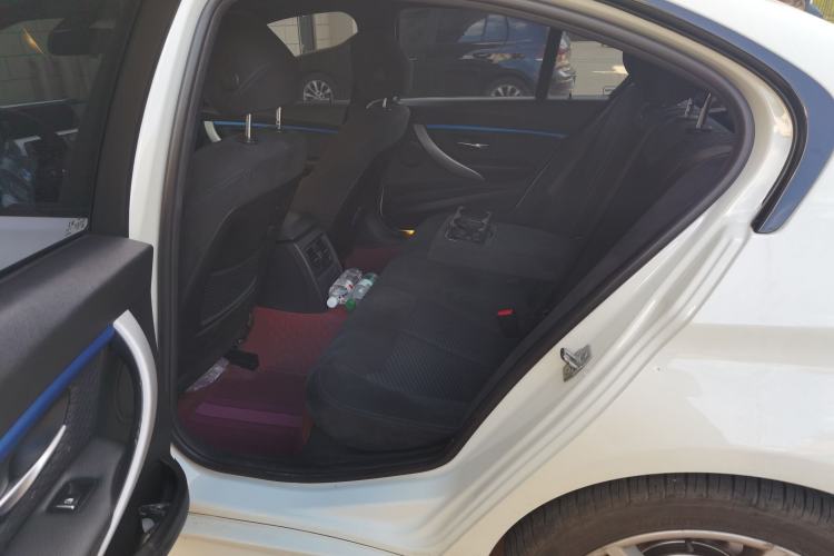 Used BMW 3 Series 2018 320i M Sport Package
