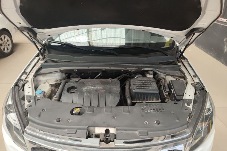 Used Zotye Domy X5 2015 1.5T Manual Luxury Version China IV Standard