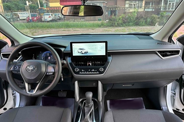 Used Toyota FRONTLANDER 2023 2.0L CVT Elite Edition
