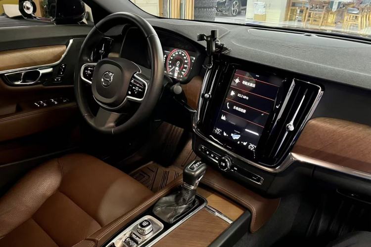 Used Volvo S90 2019 T5 Zhiyi Edition