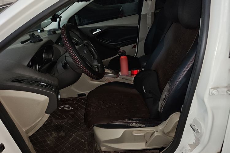 Used Ford Focus 2012 Sedan 1.6L Automatic Comfort Model
