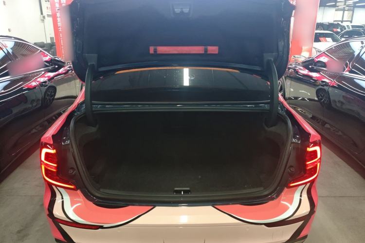 Used Volvo S60 2023 B4 Zhiyi Luxury Edition
