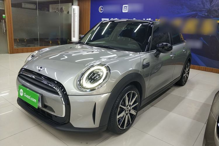 Used MINI MINI 2023 1.5T COOPER Artist Five-Door Edition