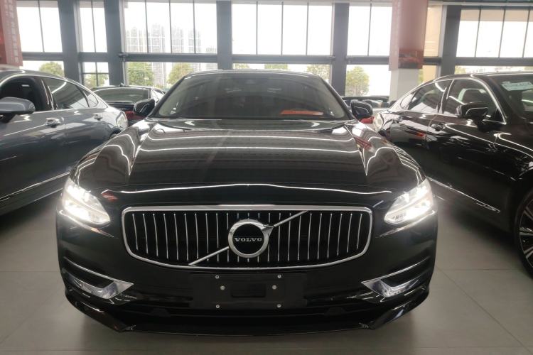 Used Volvo S90 2020 T5 Zhiyuan Luxury Edition

