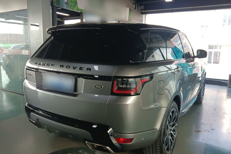 Used Land Rover Range Rover Sport 2022 3.0 L6 YAO Black Edition
