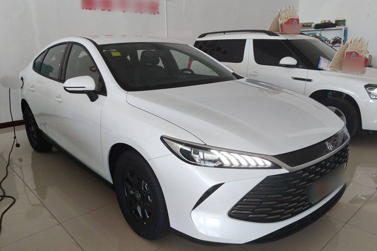 Used BYD Qin PLUS 2025 DM-i Smart Drive 55KM Leading Model
