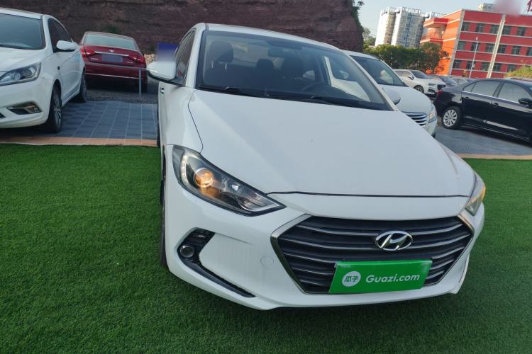 Used Hyundai Elantra 2016 1.6L Automatic ZhiXuan – Elite Version