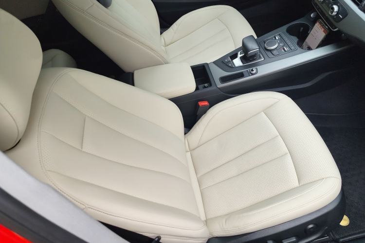 Used Audi A4L 2019 40 TFSI Ambition China VI