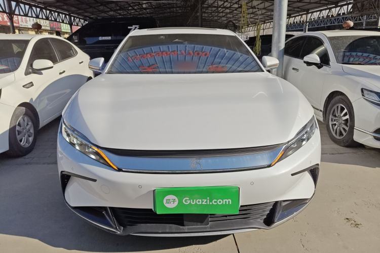 Used BYD Han 2022 EV Genesis Edition 715KM Front-Wheel-Drive Prestige Model
