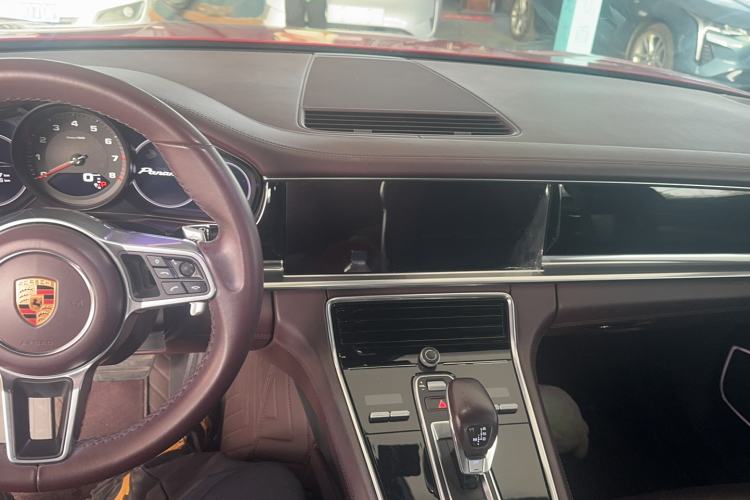 Used Porsche Panamera 2017 Panamera Executive Long Wheelbase 3.0T
