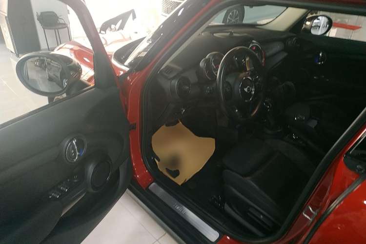 Used  MINI 2016 1.5T COOPER Five-Door Edition
