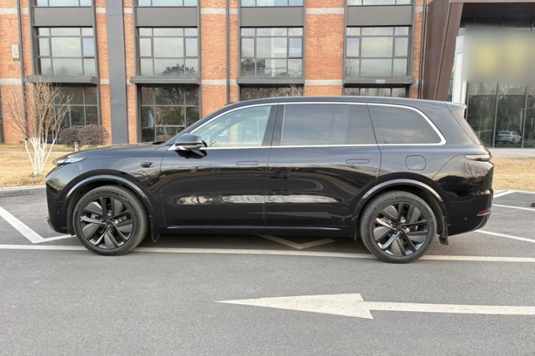 Used Li Auto L9 2022 Max model
