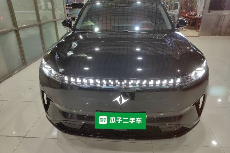 Used  eπ008 2024 210Max Range-Extended Version 6 Seats
