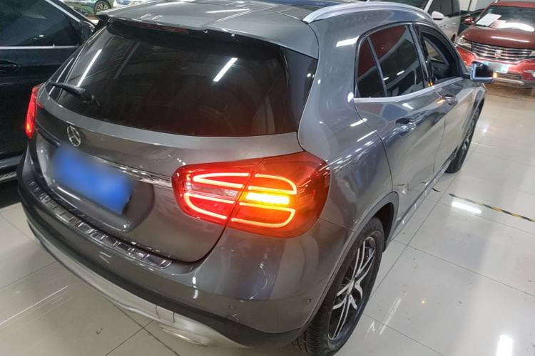 Used Mercedes-Benz GLA 2016 GLA 200 Fashion Model
