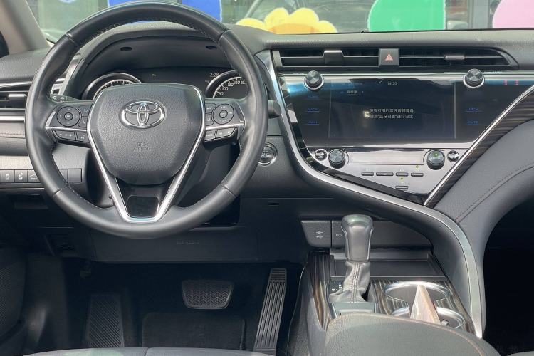 Used Toyota Camry 2019 Revised Version 2.0G Luxury Edition