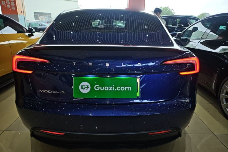 Used Tesla Model 3 2023 Rear-Wheel-Drive Version
