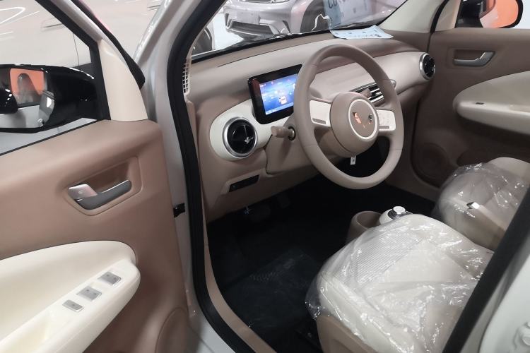 Used Wuling Hongguang MINIEV 2025 Four-Door Version Advanced Edition
