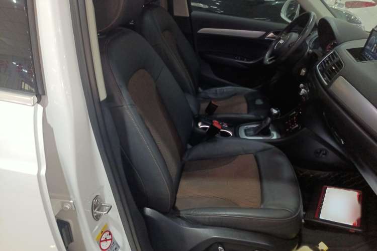 Used Audi Q3 2017 35 TFSI Fashion Model
