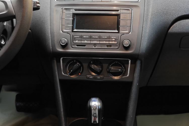 Used Volkswagen Polo 2014 1.6L Automatic Comfort Edition
