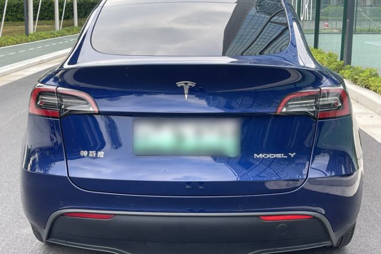 Used Tesla Model Y 2022 Rear-Wheel-Drive Version
