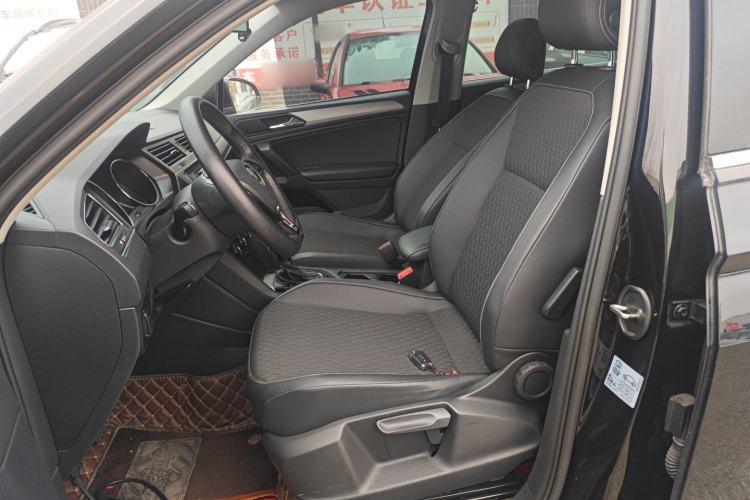 Used Volkswagen Tiguan L 2021 280TSI Automatic Two-Wheel Drive Smart Edition