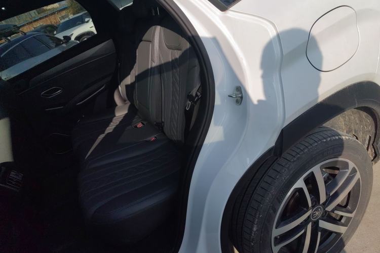 Used BYD Song L DM-i 2025 Intelligent Driving Version 112 km Beyond-Range Type