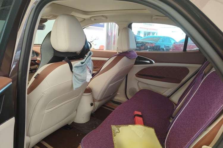 Used ORA Good Cat 2021 400km Standard Range Venus Edition Lithium Iron Phosphate
