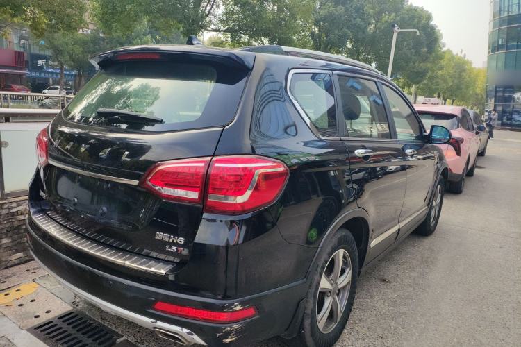 Used Haval H6 2014 Sport Version 1.5T Manual Two-Wheel Drive Elite Edition
